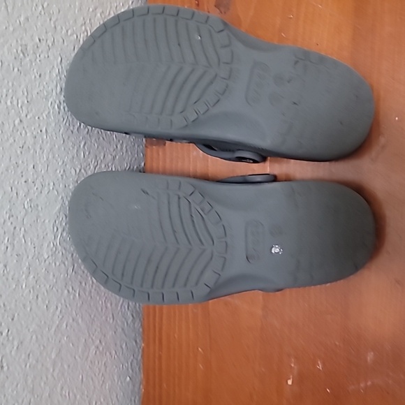 CROCS KIDS RUBBER WATERPROOF GRAY SLIP ON SANDAL SIZE C13 - Picture 6 of 8